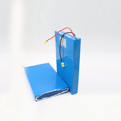 32700 vita eccellente del calendario del pacchetto della batteria al litio di 4S8P 12.8V 30Ah Lifepo4